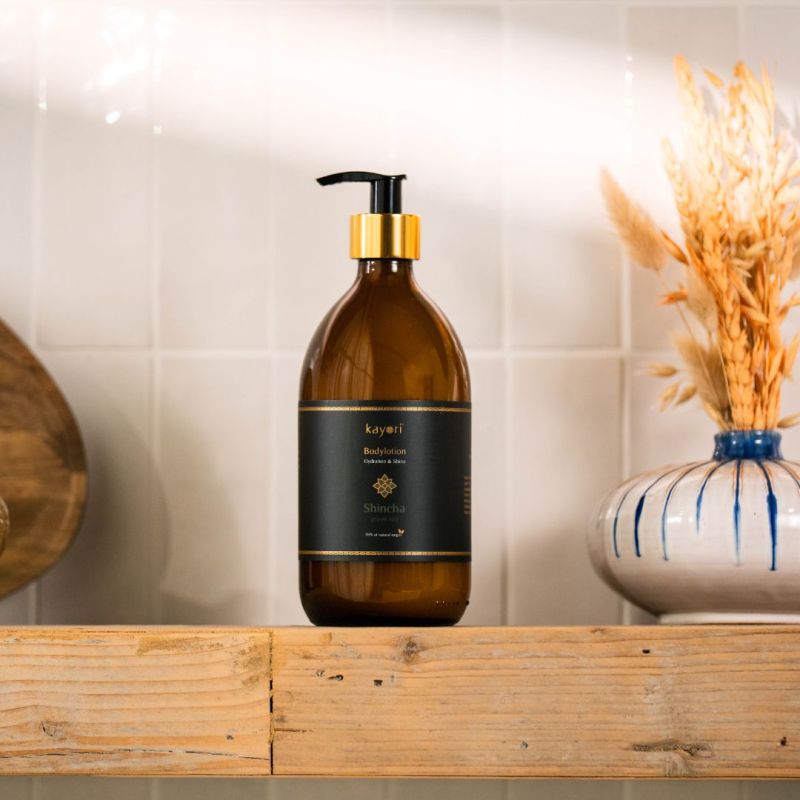 Kayori - Body Lotion - 500ml - Glas - Shincha