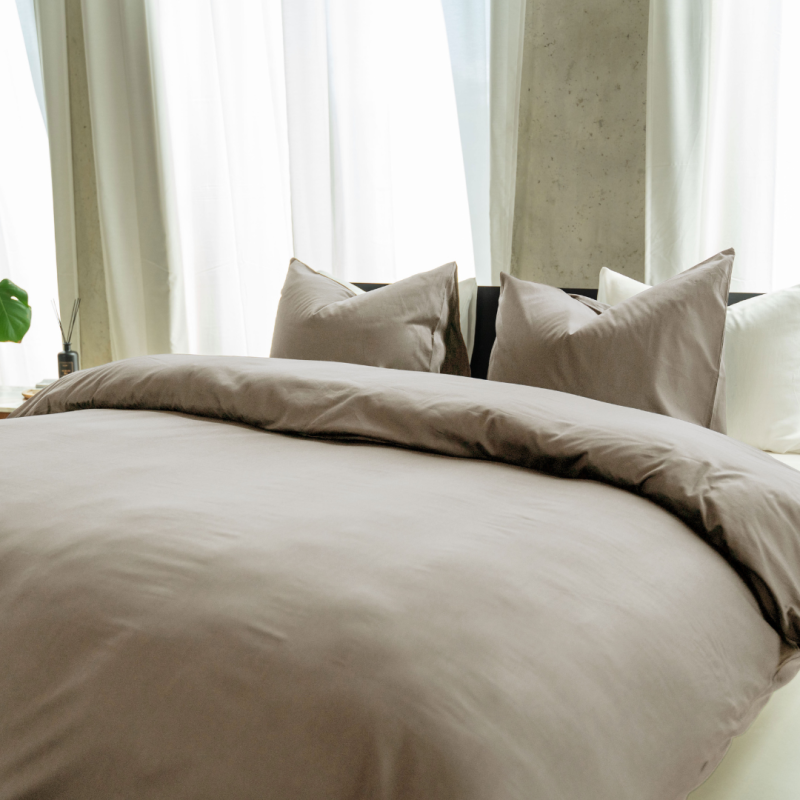 Kayori Emma - DBO - Katoensatijn - 140/200-220 - Zand