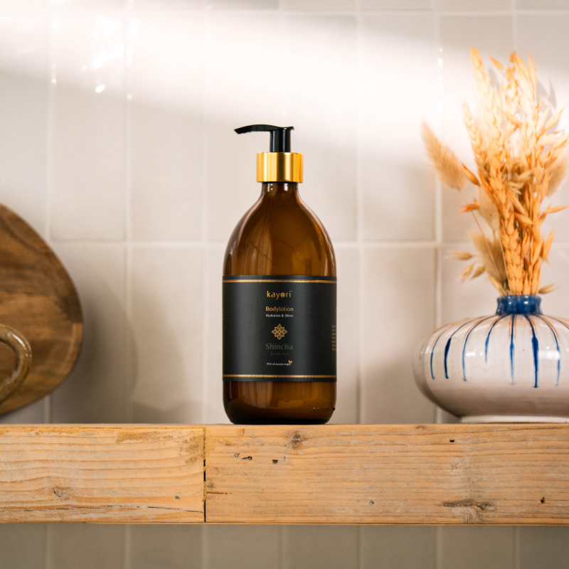 Kayori - Body Lotion - 250ml - Glas - Shincha