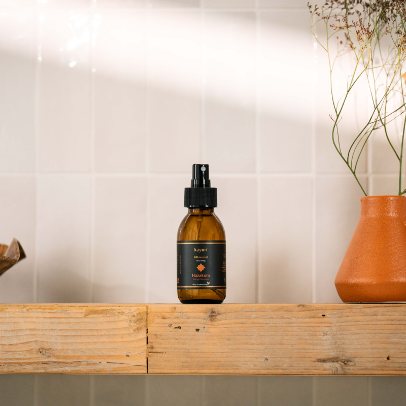 Kayori - Pillow Mist - 100ml - Glas - Hazakura